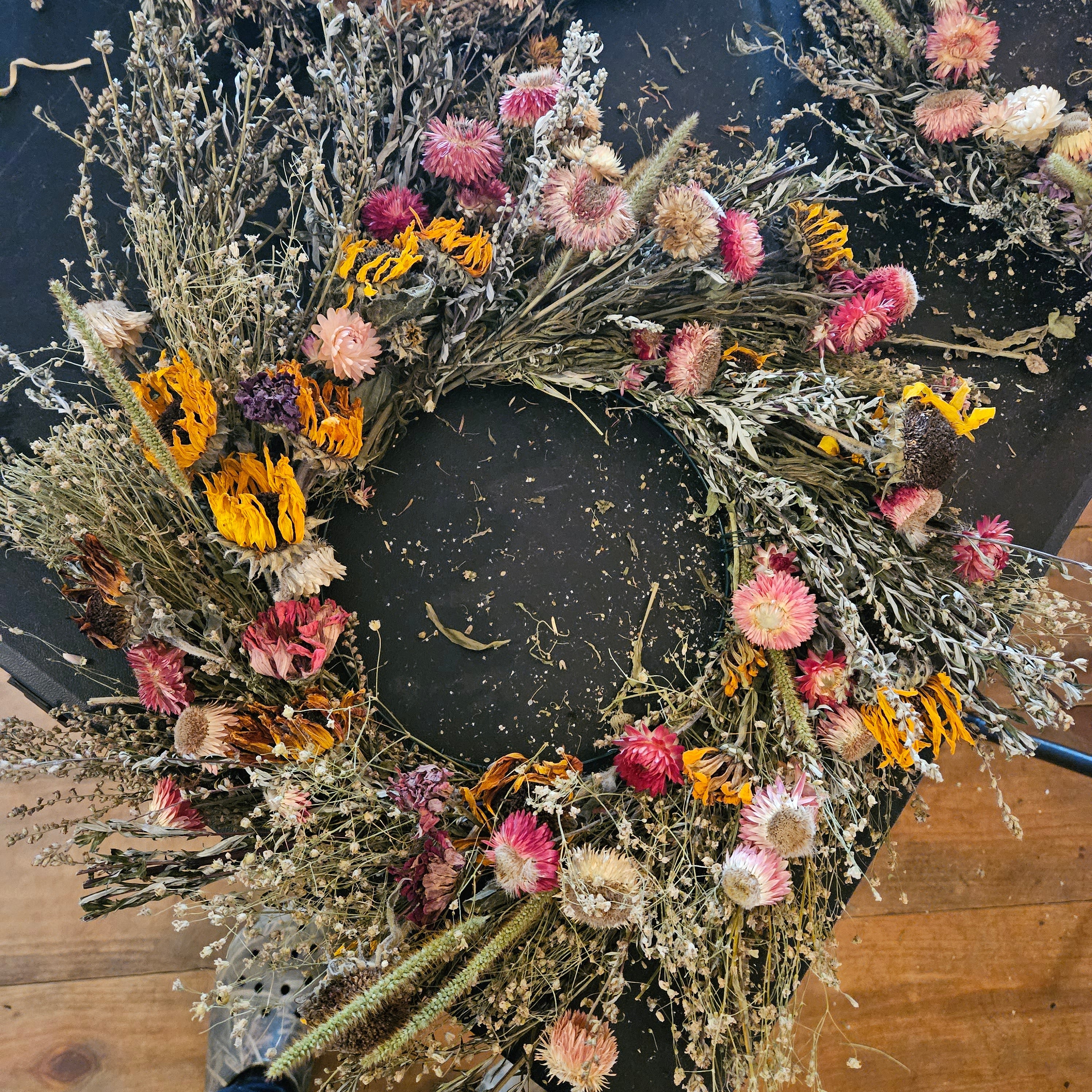 20 Mixed Wildflower Bush – The Wreath Shop