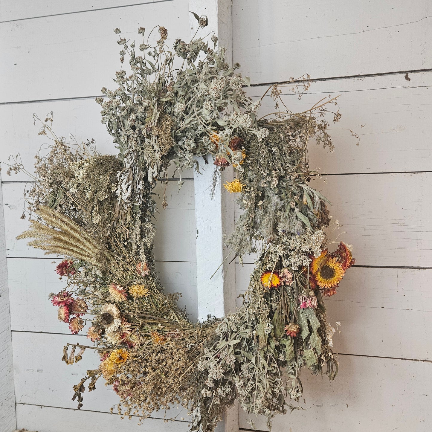 "DRUID" Handmade Wreath - 12-16inches - Dried Flowers